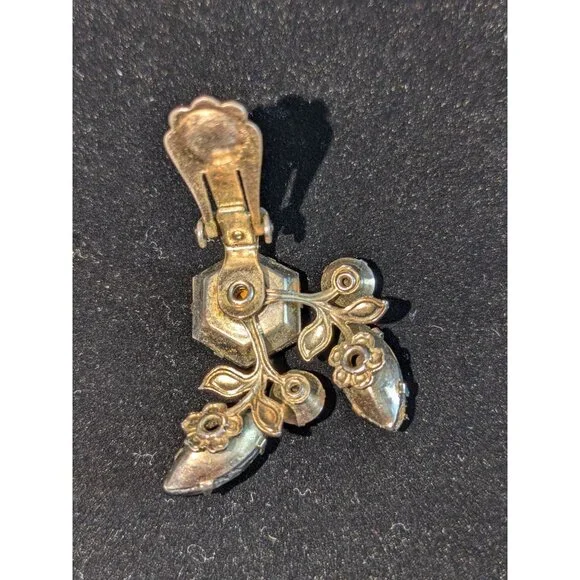 Vintage 1950s Rhinestone Floral Clip-On Earrings - Picture 2 of 6